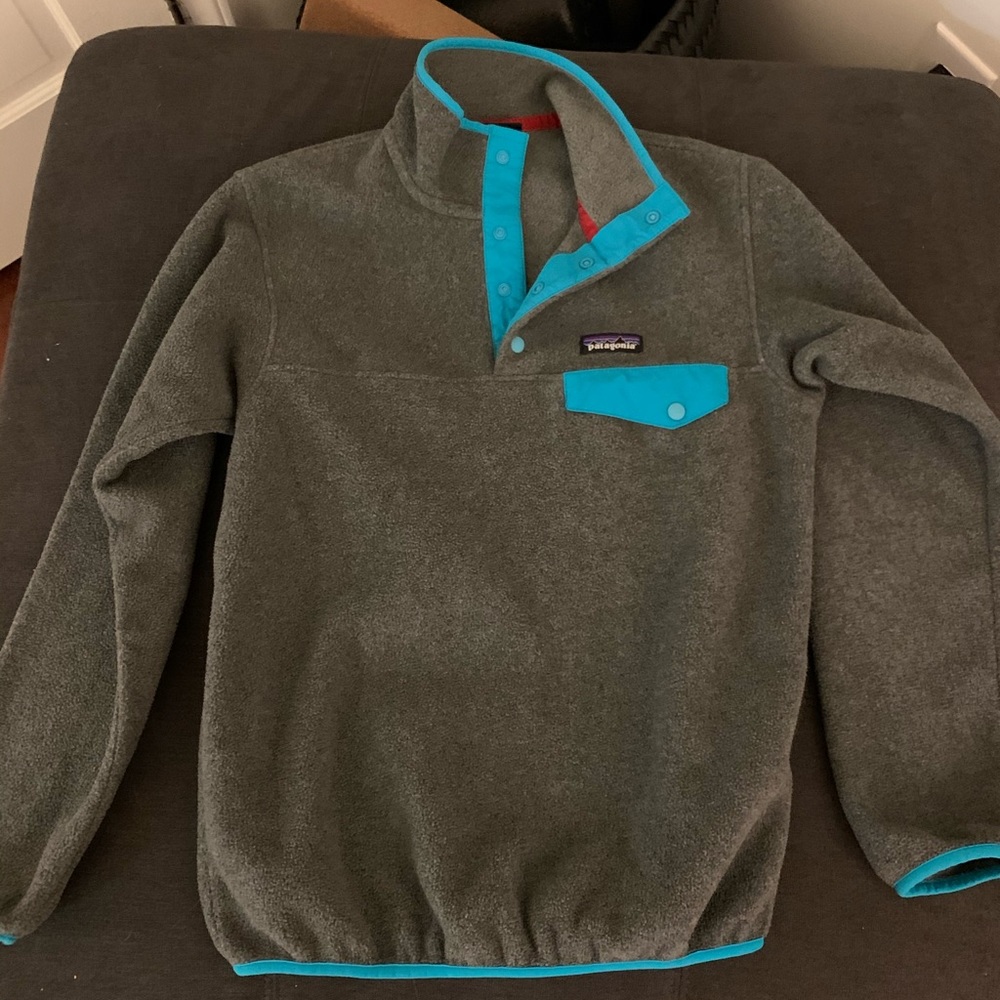 Grey and Blue Patagonia Fleece